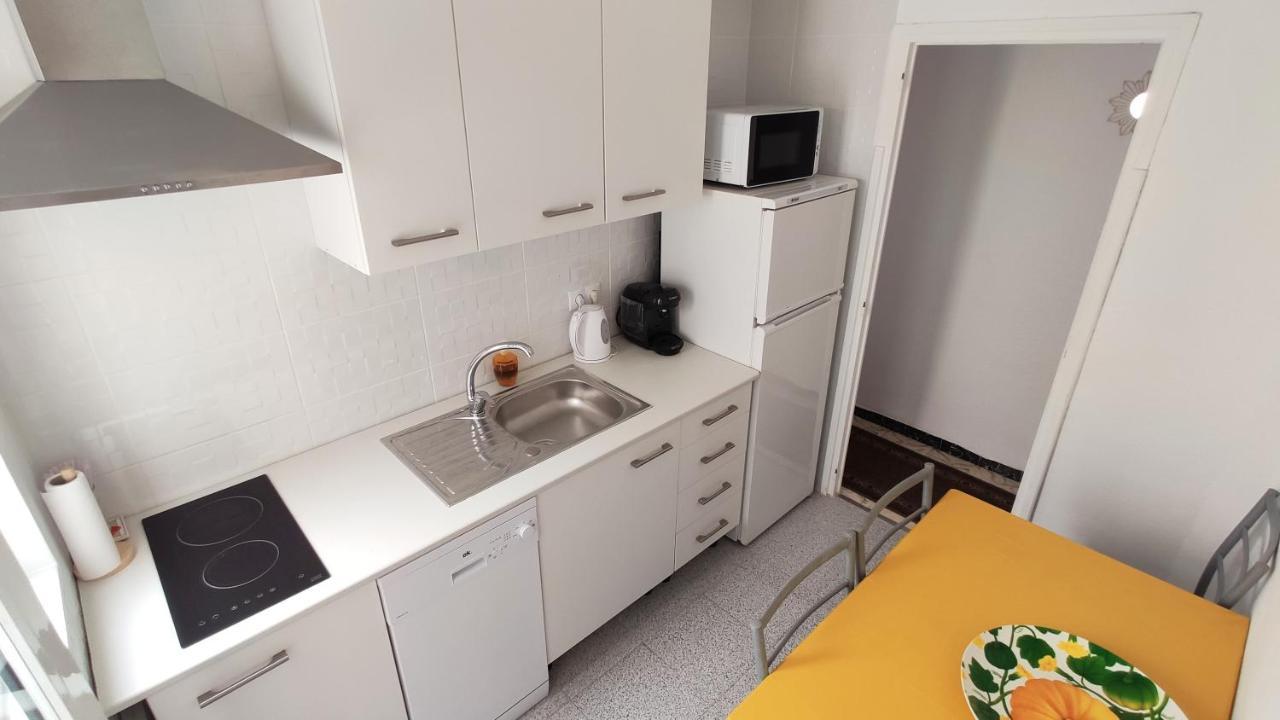Sunny Apartment Near The Beach Santa Pola Exterior photo